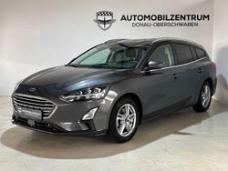 Grau Gebraucht 2021 Ford Focus Cool & Connect Limousine | 12.890 € (Fairer Preis)