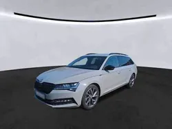 Grau Gebraucht 2022 Skoda Superb SportLine Kombi | 24.790 € (Fairer Preis)