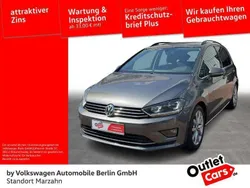 Indiumgrau metallic Gebraucht 2017 VW Golf Sportsvan Highline Van / Kleinbus | 16.830 € (Fairer Preis)