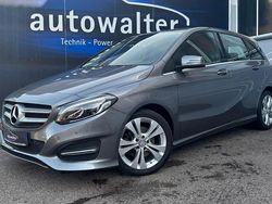 Grau Gebraucht 2015 Mercedes B200 Van / Kleinbus | 16.700 € (Etwas zu teuer)