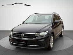 Deep black perleffekt Gebraucht 2021 VW Tiguan Life SUV | 22.900 € (Guter Preis)