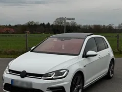 Weiß Gebraucht 2019 VW Golf VII R-line Limousine | 19.500 € (Teuer)