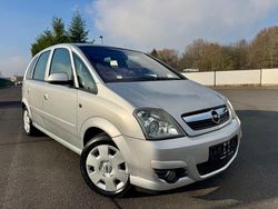 Silber Gebraucht 2008 Opel Meriva Innovation Van / Kleinbus | 5.999 € (Teuer)