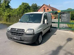 Weiß Gebraucht 2005 Fiat Doblò Van / Kleinbus | 2.800 € (Teuer)