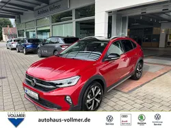 Rot Gebraucht 2024 VW Taigo Style SUV | 29.880 € (Etwas zu teuer)