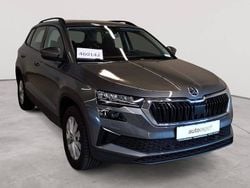 Graphitegrau metallic Gebraucht 2025 Skoda Karoq Selection SUV | 29.990 € (Superpreis)