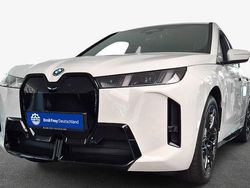 Alpinweiß uni Neu 2025 BMW iX SUV | 77.690 € (Superpreis)