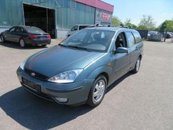 Grün Gebraucht 2003 Ford Focus Ambiente Kombi | 780 € (Superpreis)