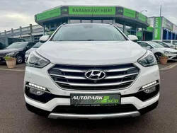 Weiß Gebraucht 2016 Hyundai Santa Fe Premium SUV | 14.450 € (Guter Preis)