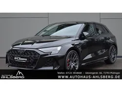 Neu 2025 Audi RS3 Comfort Kleinwagen | 79.900 €