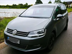 Grau Gebraucht 2017 VW Sharan Comfortline Van / Kleinbus | 19.999 € (Fairer Preis)