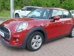 Rot Gebraucht 2016 Mini ONE Kleinwagen | 9.990 € (Fairer Preis)