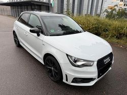 Weiß Gebraucht 2014 Audi A1 Sportback S-Line Kleinwagen | 8.200 € (Fairer Preis)