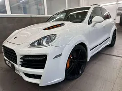 Weiß Gebraucht 2011 Porsche Cayenne Turbo SUV | 57.988 €
