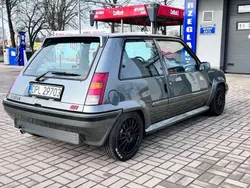 Renault R5