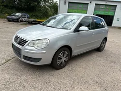 Silber Gebraucht 2007 VW Polo Trendline Limousine | 950 € (Fairer Preis)