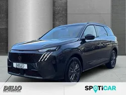 Grau Neu 2025 Peugeot 5008 Van / Kleinbus | 40.560 € (Etwas zu teuer)