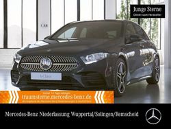 Kosmosschwarz Gebraucht 2022 Mercedes A250 AMG Limousine | 25.990 € (Guter Preis)