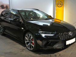 Schwarz metallic Gebraucht 2021 Opel Insignia Kombi | 44.250 €