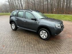 Schwarz Gebraucht 2016 Dacia Duster SUV | 7.800 € (Guter Preis)