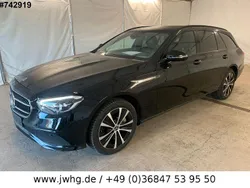 Schwarz Gebraucht 2022 Mercedes E300 Avantgarde Limousine | 30.940 € (Superpreis)