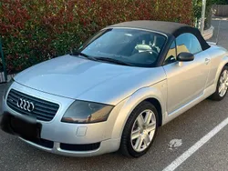 Silber Gebraucht 2002 Audi TT Cabrio | 10.399 € (Teuer)