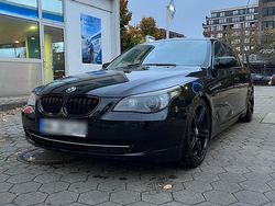 Schwarz Gebraucht 2007 BMW 540 Performance Limousine | 6.000 €