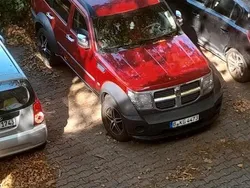 Rot Gebraucht 2008 Dodge Nitro SUV | 2.800 €