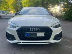 Weiß Gebraucht 2021 Audi A5 Sportback Performance Coupé | 29.950 € (Etwas zu teuer)