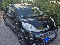 Schwarz Gebraucht 2013 Peugeot 107 Envy Kleinwagen | 3.400 € (Guter Preis)