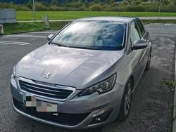 Grau Gebraucht 2017 Peugeot 308 Kleinwagen | 8.200 € (Guter Preis)