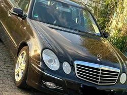 Schwarz Gebraucht 2009 Mercedes E280 Kombi | 3.500 €