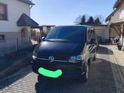 Schwarz Gebraucht 2018 VW Multivan Van | 30.000 € (Guter Preis)