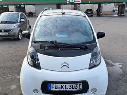 Weiß Gebraucht 2011 Citroën C-zero Tendance Kleinwagen | 4.999 € (Etwas zu teuer)