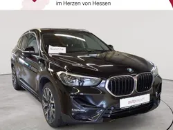 Saphirschwarz metallic Gebraucht 2021 BMW X1 Sport Line SUV | 25.090 € (Fairer Preis)