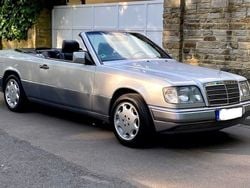 Silber Gebraucht 1996 Mercedes E220 Cabrio | 19.500 € (Guter Preis)