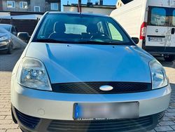 Silber Gebraucht 2004 Ford Fiesta Kleinwagen | 1.500 € (Fairer Preis)