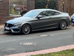 Grau Gebraucht 2016 Mercedes C300 AMG Coupé | 26.500 € (Fairer Preis)