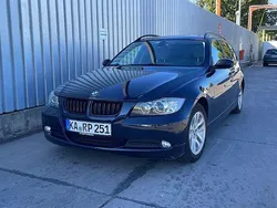 Blau Gebraucht 2007 BMW 320 Kombi | 3.700 € (Fairer Preis)