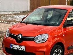 Orange Gebraucht 2022 Renault Twingo Equilibre Kleinwagen | 12.950 € (Fairer Preis)