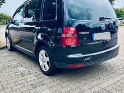 Gebraucht 2009 VW Touran Trendline Van / Kleinbus | 5.799 € (Etwas zu teuer)