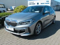 Grau Gebraucht 2024 BMW 118 M Sport Kleinwagen | 28.950 € (Fairer Preis)