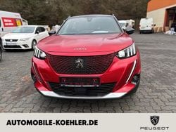 Lackierung elixierrot/typ ver Gebraucht 2021 Peugeot e-2008 Allure GT-Line SUV | 18.990 € (Fairer Preis)