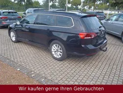 Schwarz Gebraucht 2023 VW Passat Business Kombi | 28.979 € (Fairer Preis)