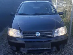 Schwarz Gebraucht 2006 Fiat Punto Kleinwagen | 2.000 € (Fairer Preis)