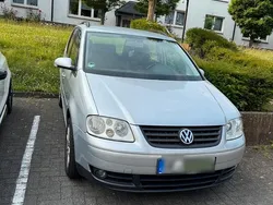 Silber Gebraucht 2003 VW Touran Van / Kleinbus | 5.000 €