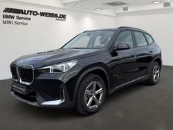 Saphirschwarz (schwarz) Gebraucht 2023 BMW X1 Performance SUV | 36.900 € (Guter Preis)
