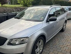Grau Gebraucht 2017 Skoda Octavia Kombi | 11.100 € (Superpreis)