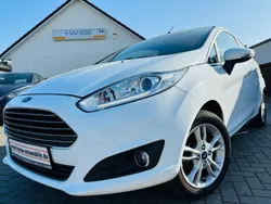 Weiß Gebraucht 2016 Ford Fiesta Titanium Kleinwagen | 7.900 € (Fairer Preis)