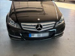 Schwarz Gebraucht 2012 Mercedes C220 Avantgarde Kombi | 6.700 € (Fairer Preis)